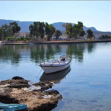 Hébergement de vacances Fully Equipped House At Pachia Ammos Plitra