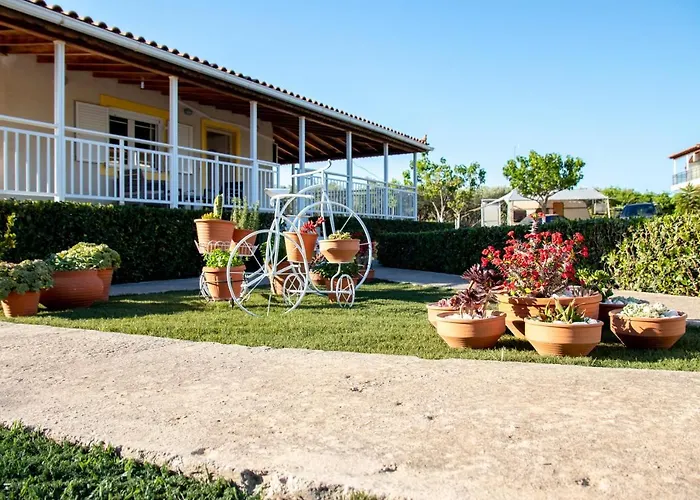 Fully Equipped House At Pachia Ammos * بليترا