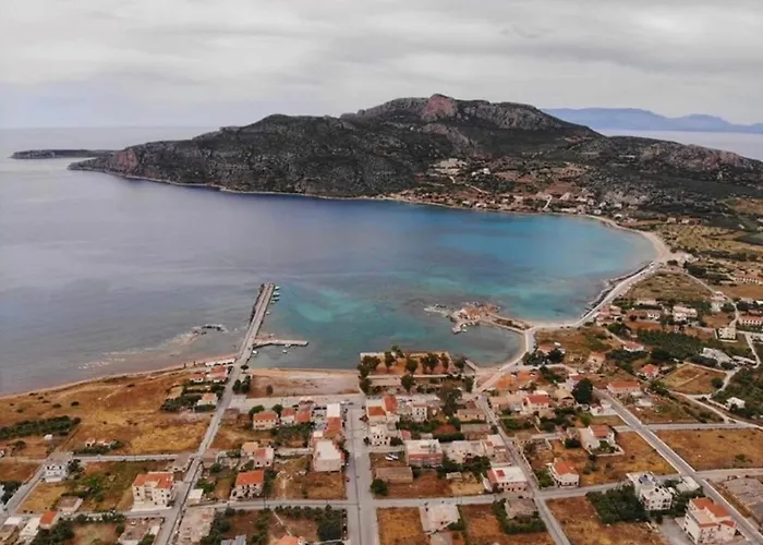 Fully Equipped House At Pachia Ammos * بليترا